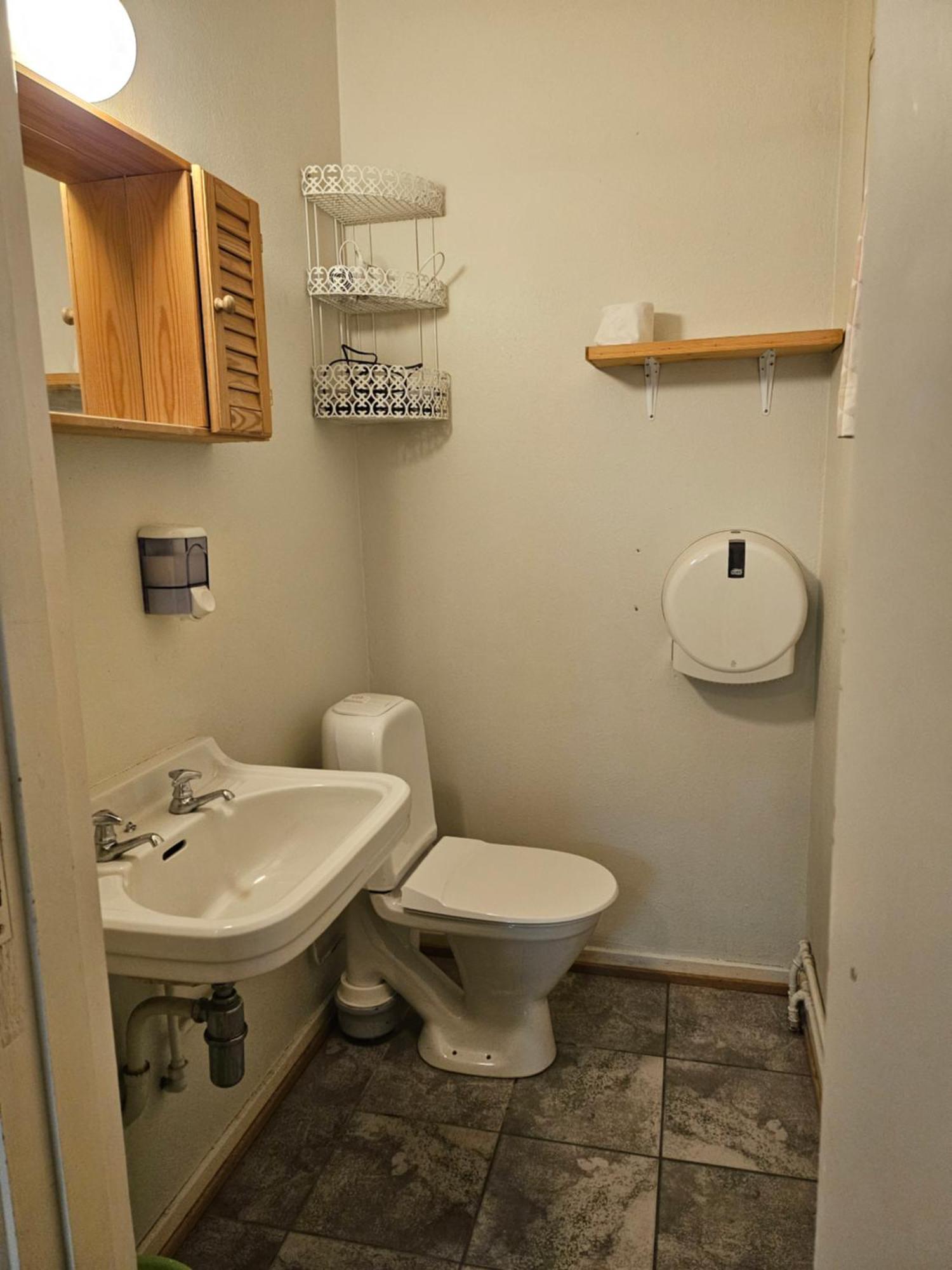 Lofotr Overnatting Bostad Esterno foto