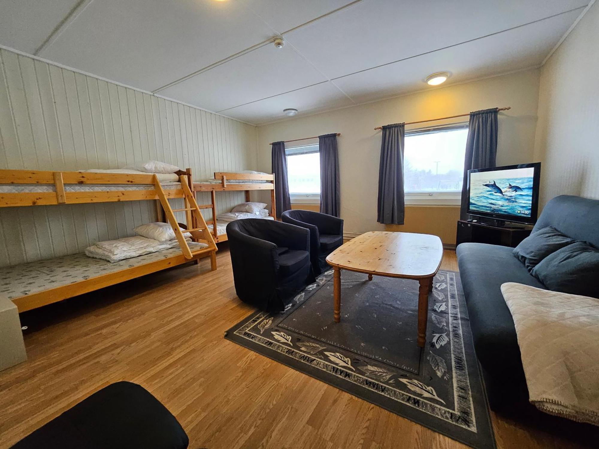 Lofotr Overnatting Bostad Esterno foto