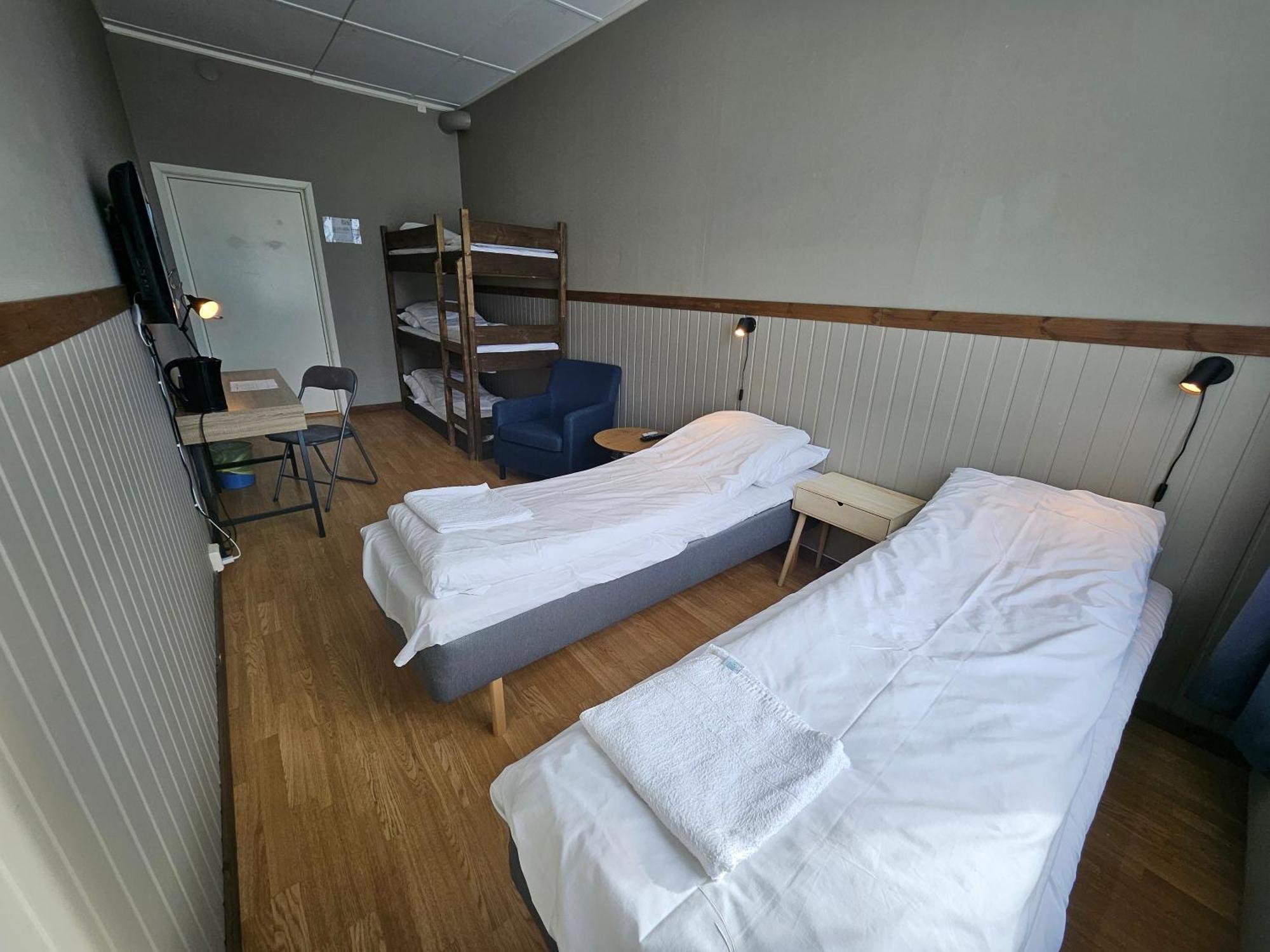 Lofotr Overnatting Bostad Esterno foto